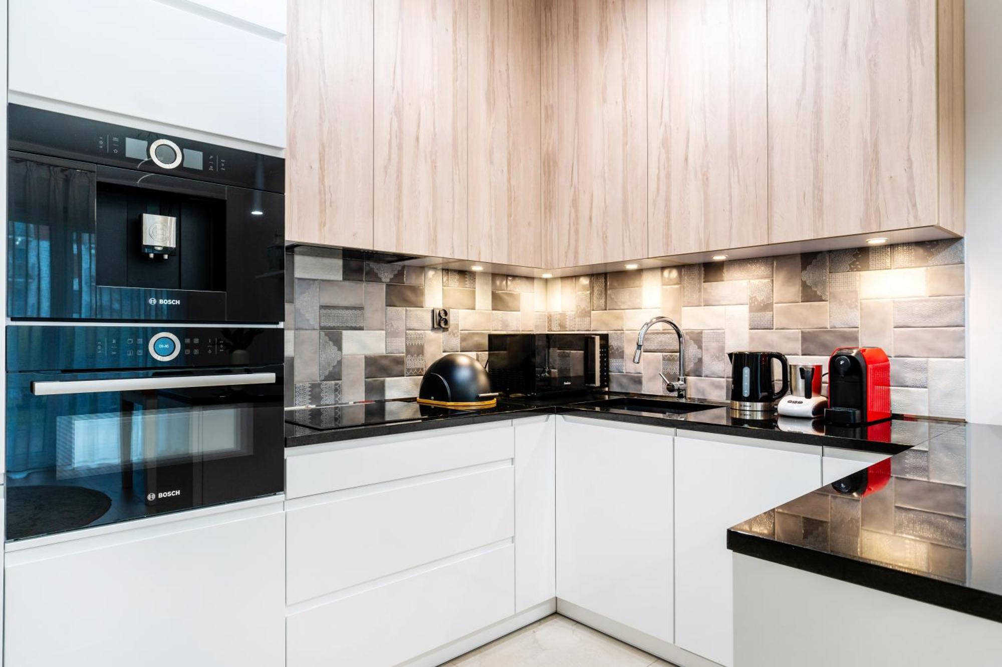 Apartment Marina Ilavia - Przy Jeziorze, Ogrodek, Garaz Podziemny, Klimatyzacja, 2xtv Z Netflix Ilawa